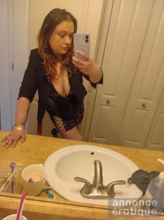 Samy29 blue eyes good suck lips