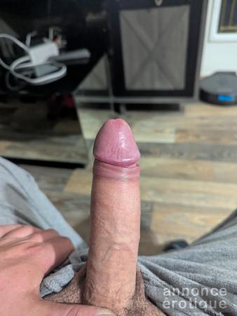 allo...pas escorte,c gratuit jveut m'amuser avec une femme,jaser ,sortir ,baiser