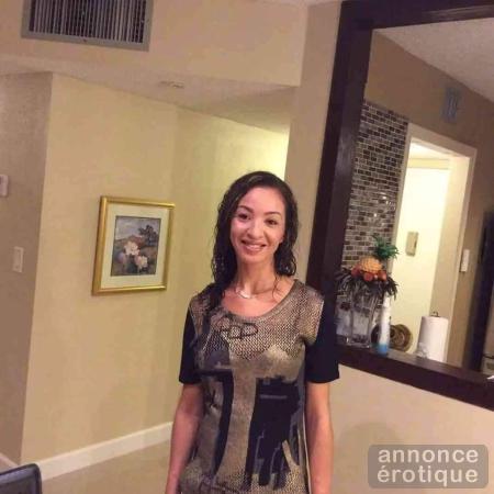 Femme d'expérience dans le domaine disponible maintenant