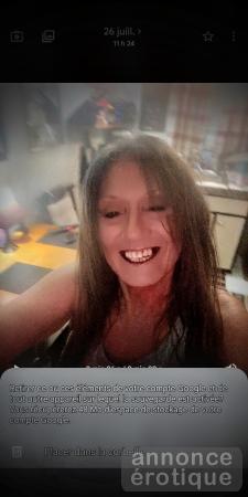 Massage + extra avec JOLIE FEMME MATURE D'EXPÉRIENCE