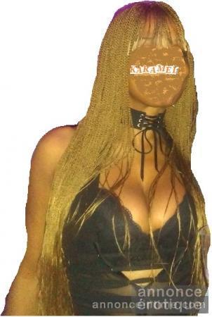 Belle Danseuse vraie independente avec des gros seins naturels 38DD