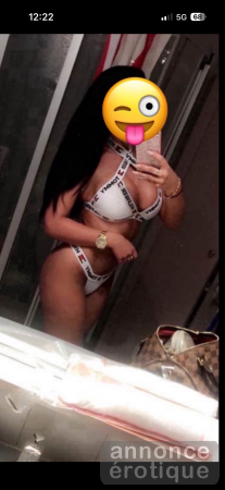 Superbe bombe 34 DD sublime