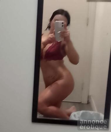 Vrai petite cochonne full gfe fontaine