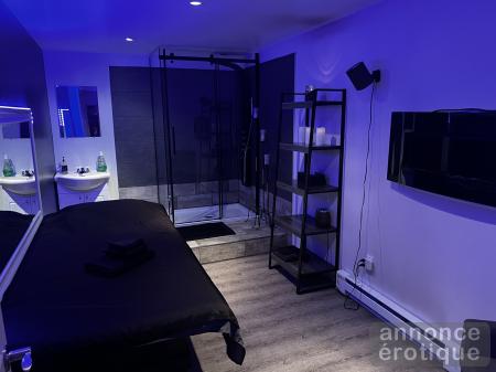 LEXXIE SALON LÉDEN