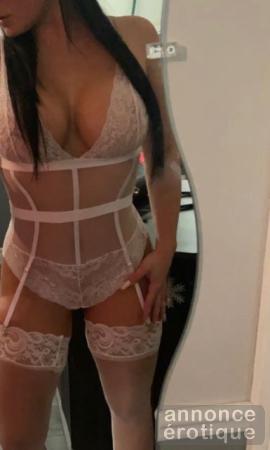 MÉGANE ** NOUVELLE ** MASSAGE LEXCLUSIF** ALL DAY