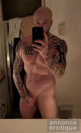 homme bel shape et bien membré